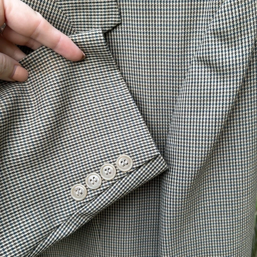 Oscar de la Renta houndstooth blazer, size 44L
